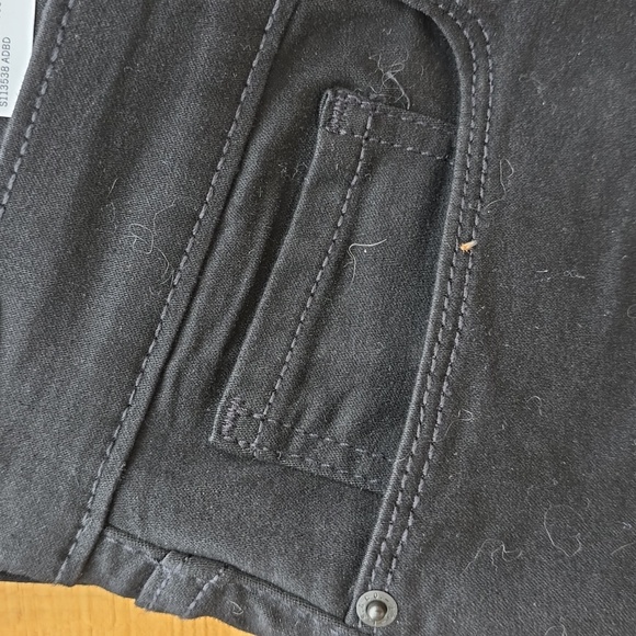 Signature Gold Levi Strauss Black Mid Rise Skinny Jeans 10S ** - Picture 5 of 7
